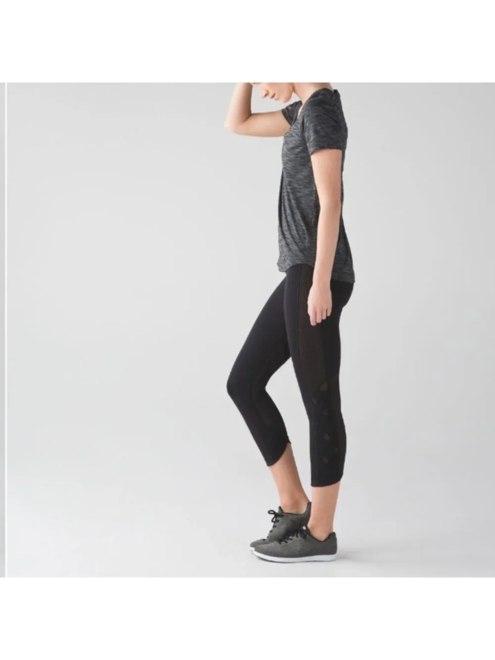 Lululemon Var-City Crop Black